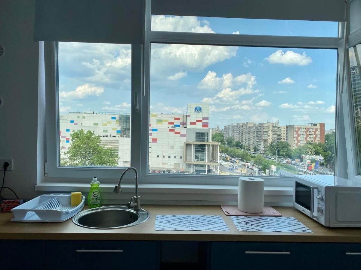 Plaza View Studio Bucharest Luaran gambar