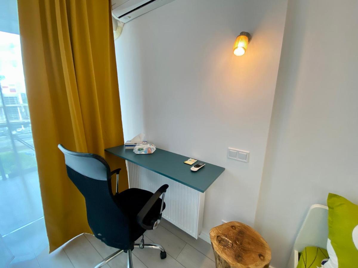 Plaza View Studio Bucharest Luaran gambar